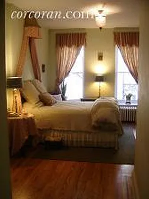 Rented by Corcoran | media 23