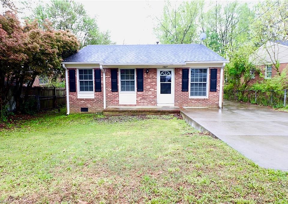 1st image of 1927 Opal Dr