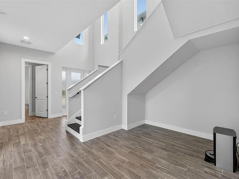 5917 Cat Claw Ln — Photo 37