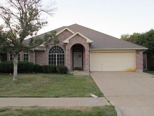 1st image of 217 E Lynn Creek Dr