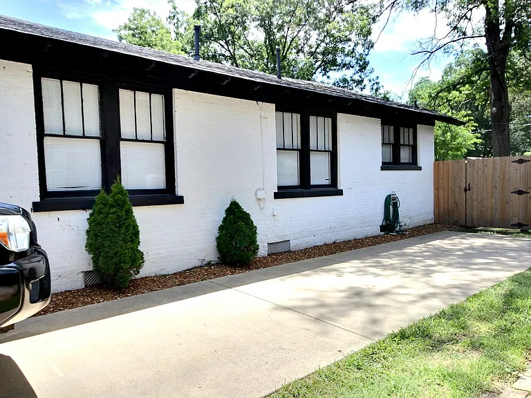 3579 Carnes Ave — Photo 4