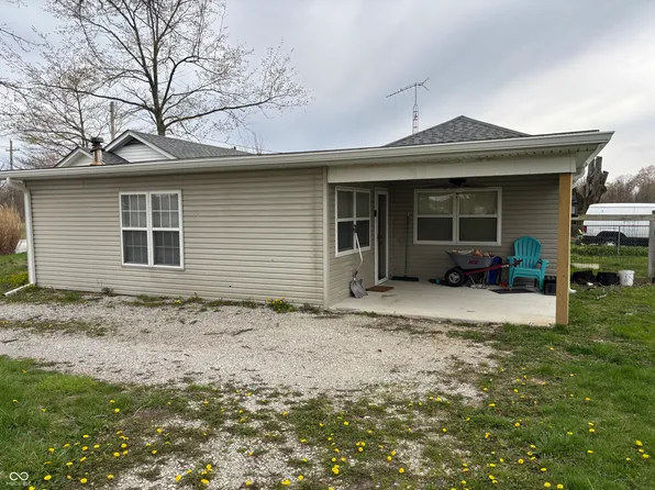 3993 E Us Highway 40, Brazil, IN 47834