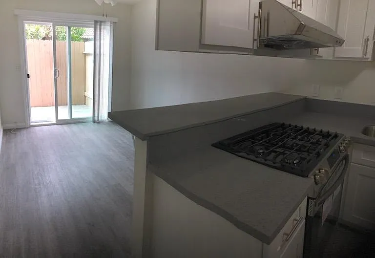 17071 Grove Cir #B — Photo 11