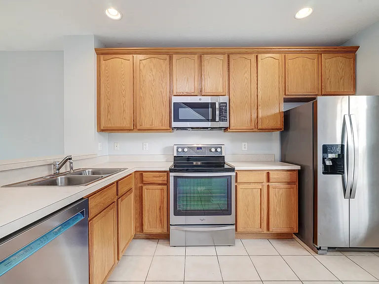 3486 Wilshire Way Rd #1 — Photo 2