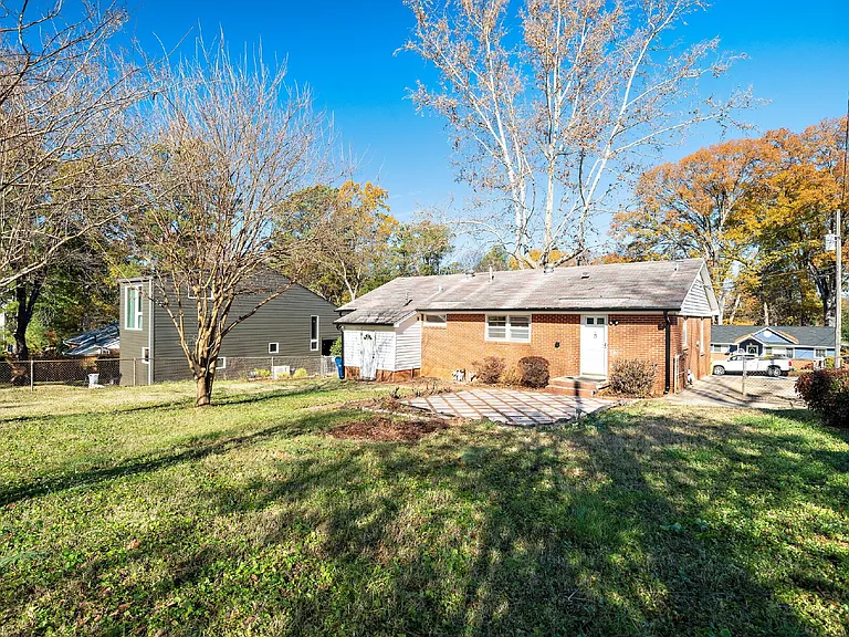 2312 Sheffield Rd — Photo 26