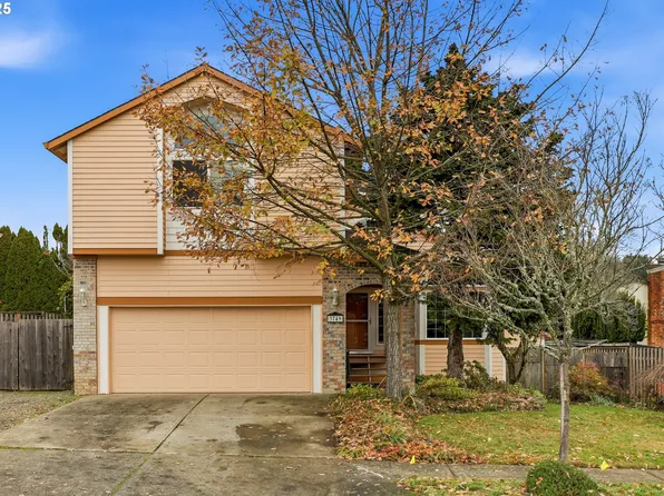 3749 SW 6th St, Gresham, OR 97030