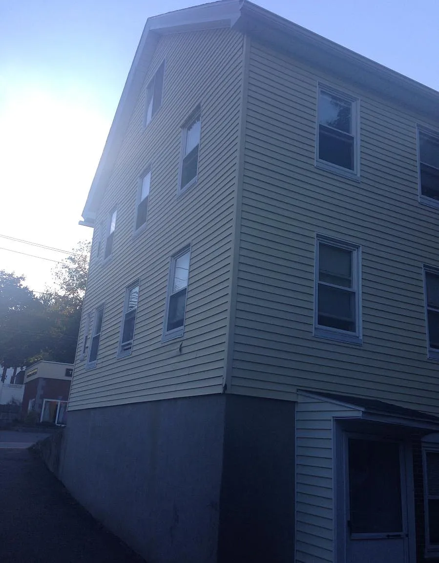 107 Broad Street — Photo 4