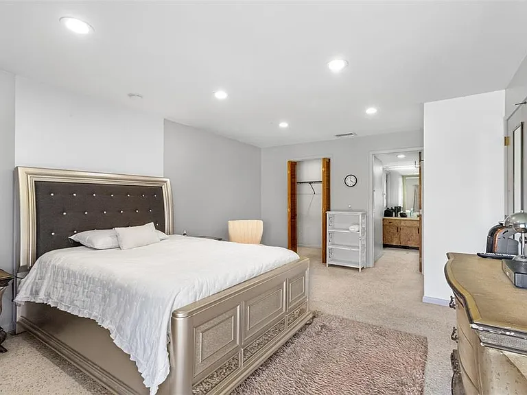 29300 Bay Hollow Dr #3250 — Photo 12
