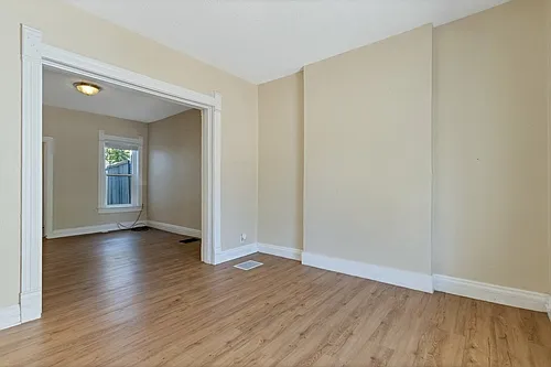 Spacious four bedroom, two bath home in Five Points at Five Points — Photo 3