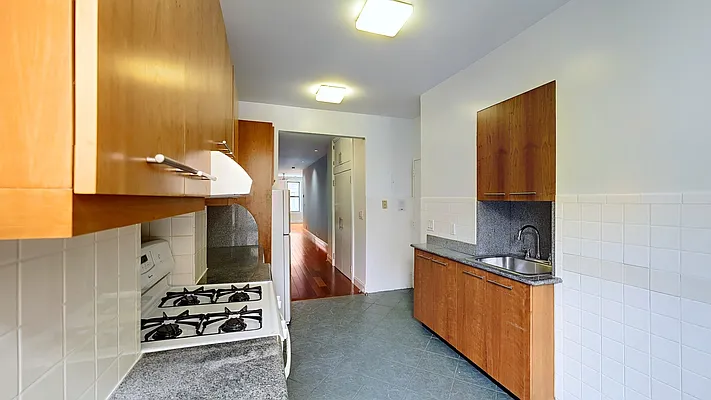 Rented by Level Group | media 9