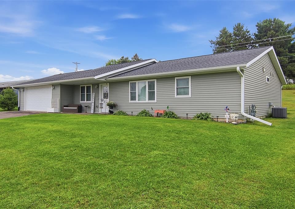 1st image of 61 Westbrook Drive
