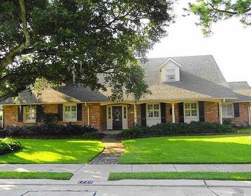 1st image of 1724 Leon C Simon Dr