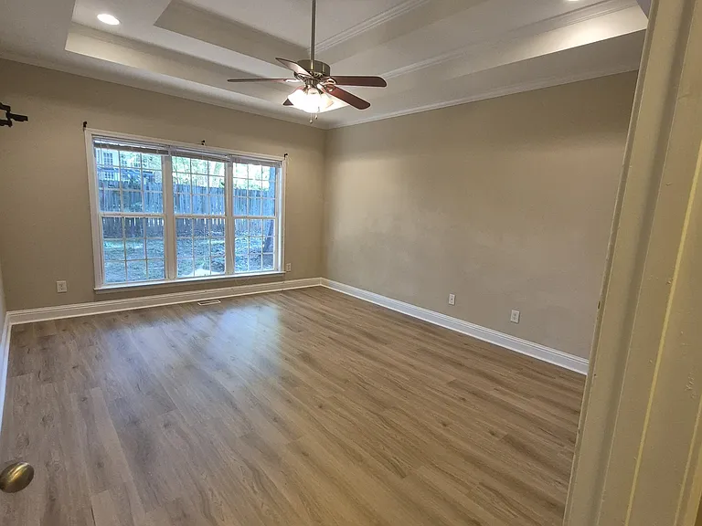 325 Veranda Park Ln — Photo 7