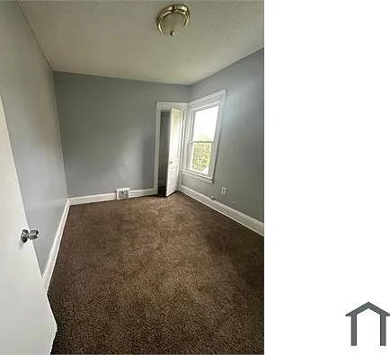 11414 Fairport Ave #UP — Photo 6