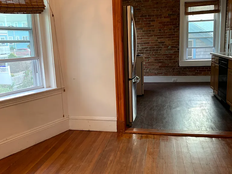 6 Perry St #5 — Photo 9