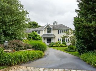 34 Goose Point Ln, East Sandwich, MA 02537