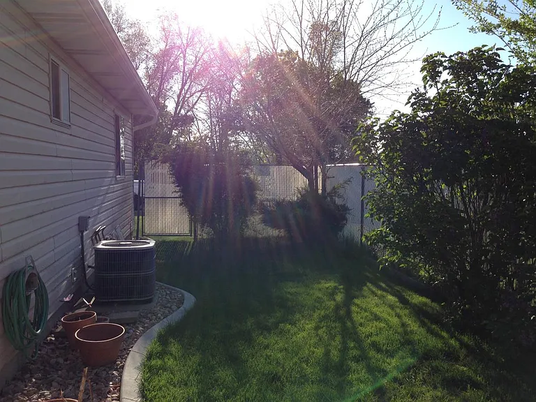238 N 700 E #2 — Photo 17