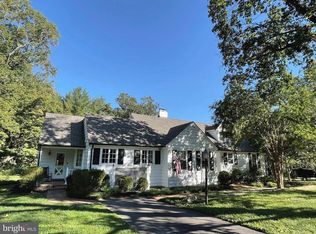 10619 Candlewick Rd, Stevenson, MD 21153