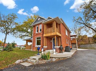 9 The Queensway N, Georgina, ON L4P 1E2