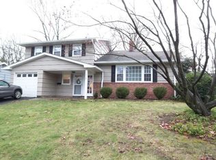 18 Parrott Mill Rd, Chatham, NJ 07928