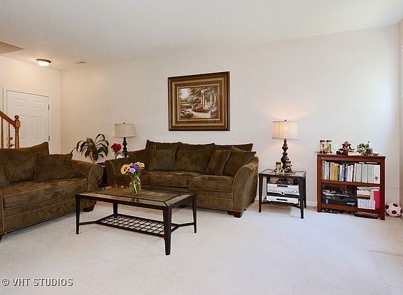 3rd image of 684 Meadowridge Dr #684