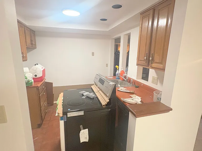 175 Summer St #6 — Photo 6