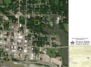 300 N 1st St, Ozark, AR 72949