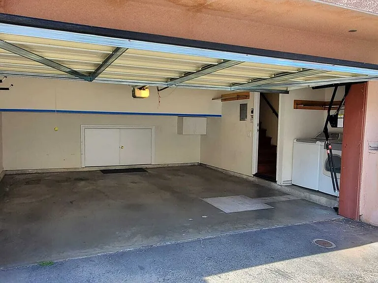 7320 Balboa Blvd #123 — Photo 27