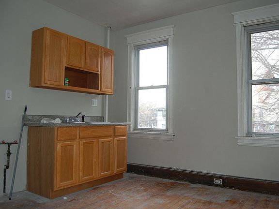 2nd floor kitchen