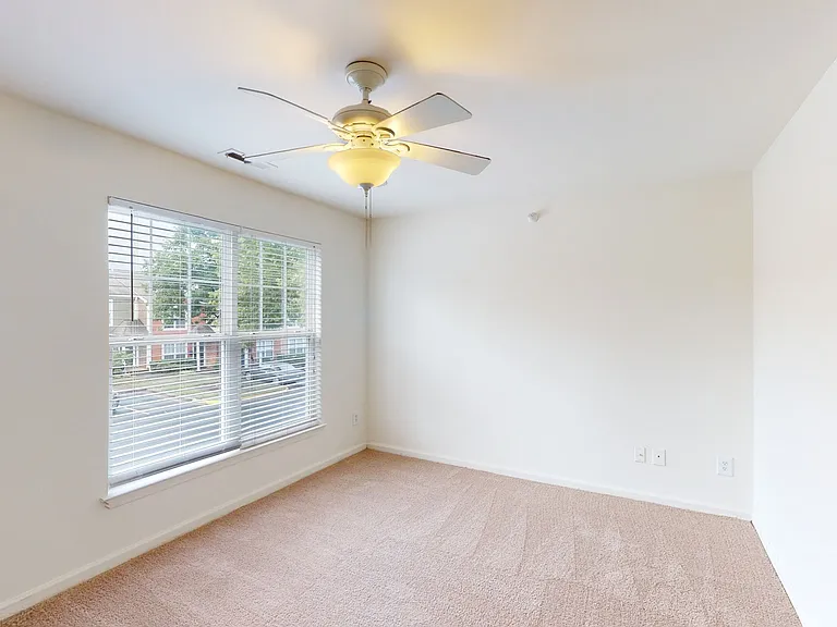 Gayton Pointe Townhomes — Photo 40