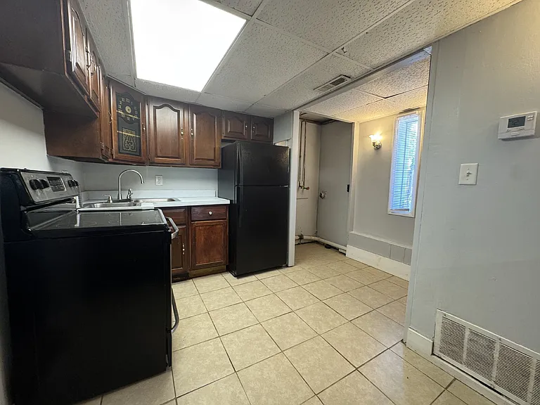 2636 S 9th St #REAR — Photo 9