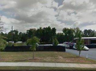 289 N Price Rd, Sugar Hill, GA 30518