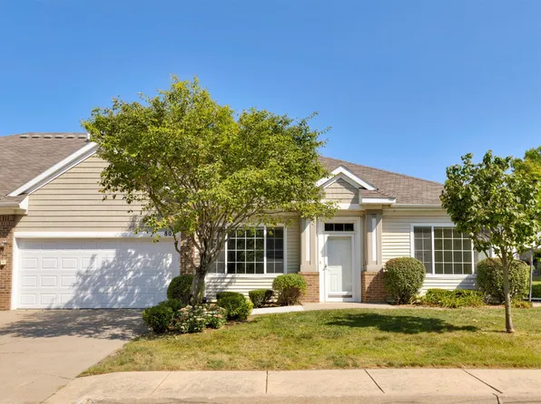 1725 S 50th St Unit 802, West Des Moines, IA 50265