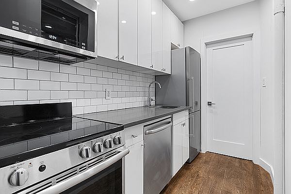 1st image of 313 E 92nd St #4N