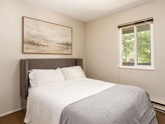 3rd image of 7001 Nesters Rd #7