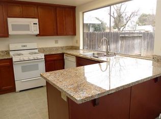 8906 Kiefer Blvd, Sacramento, CA 95826