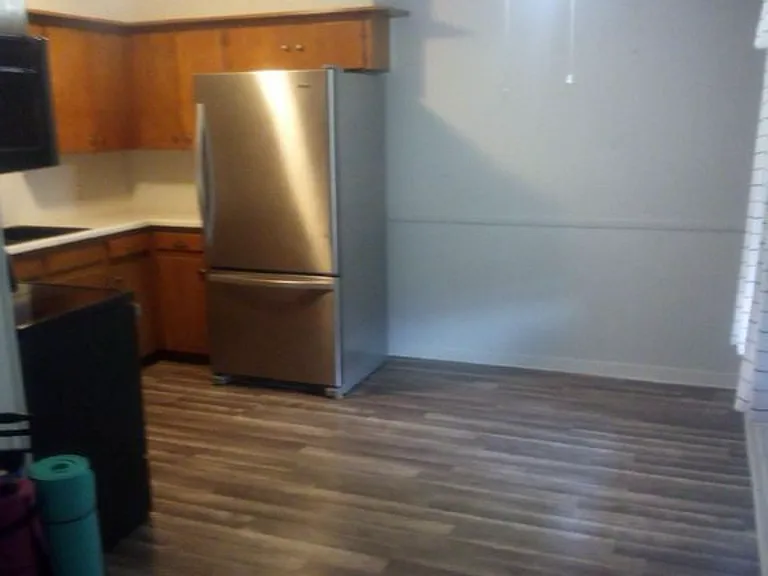 214 Rosewood Ave — Photo 5