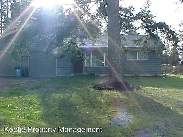 1st image of 195 Sunset Dr #1
