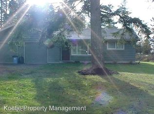 195 Sunset Dr #1, Oak Harbor, WA 98277