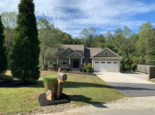 179 Champ West Ln, Helenwood, TN 37755
