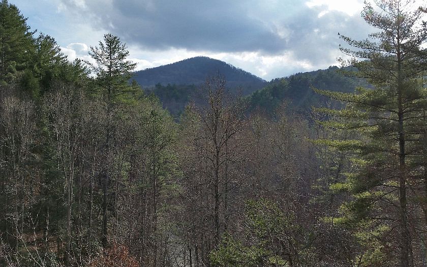 2nd image of 152 Hidden Ridge Ct