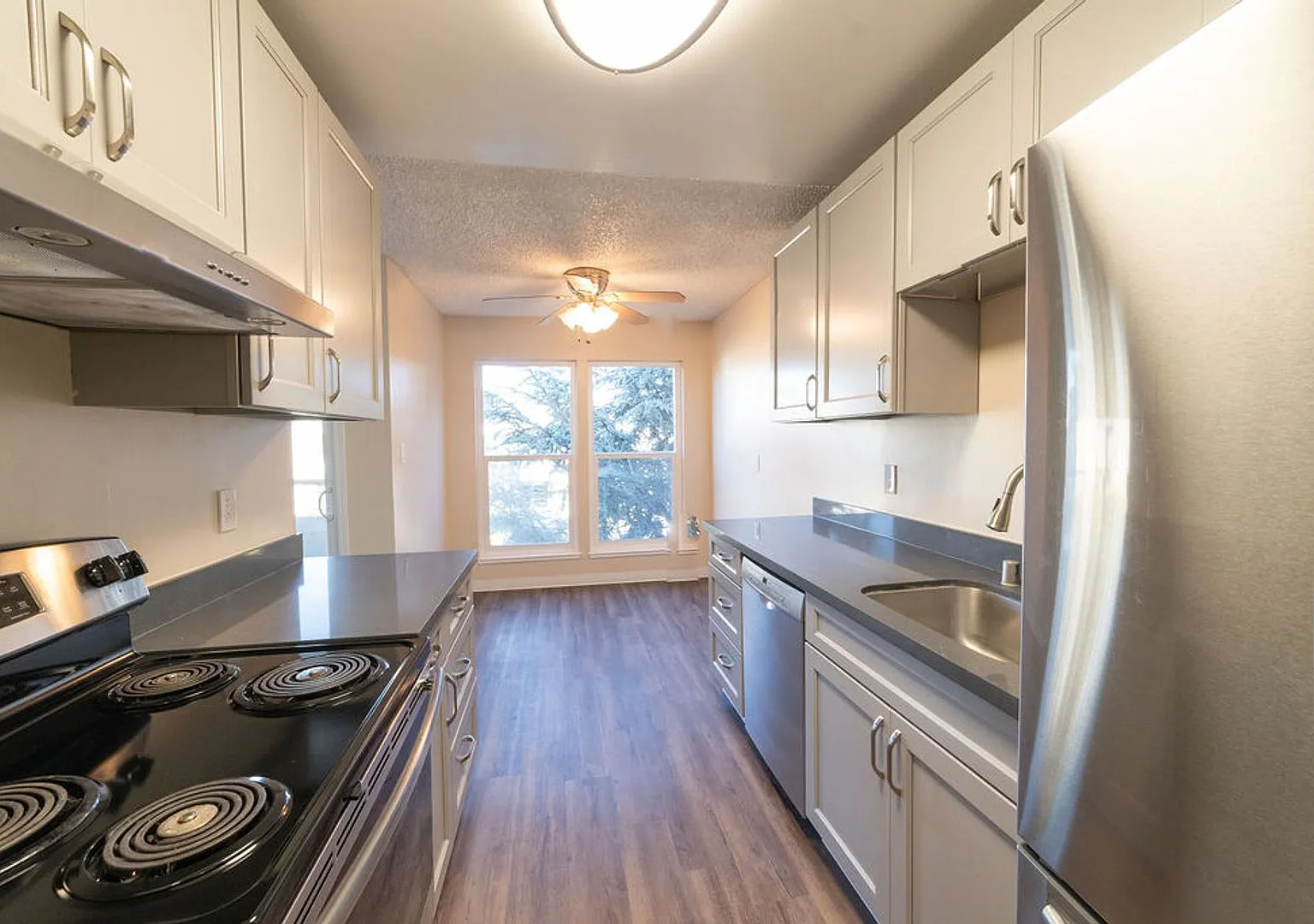 Euclid Apartments — Photo 1