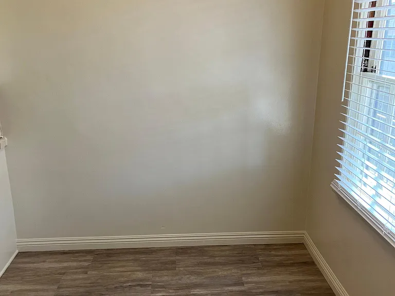 923 N Glendale Ave #10 — Photo 6