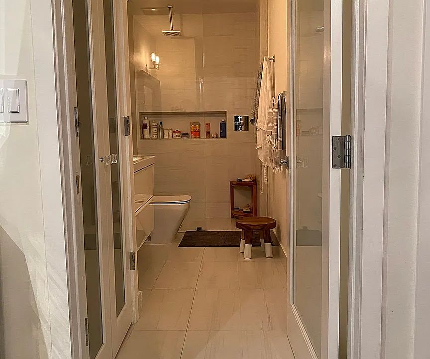 1st image of 444 NE 30th St #108