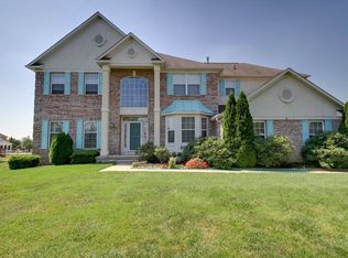 2 Jan Ct, Sewell, NJ 08080