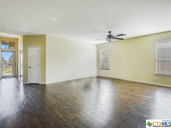 4th image of 630 Calhoun Dr