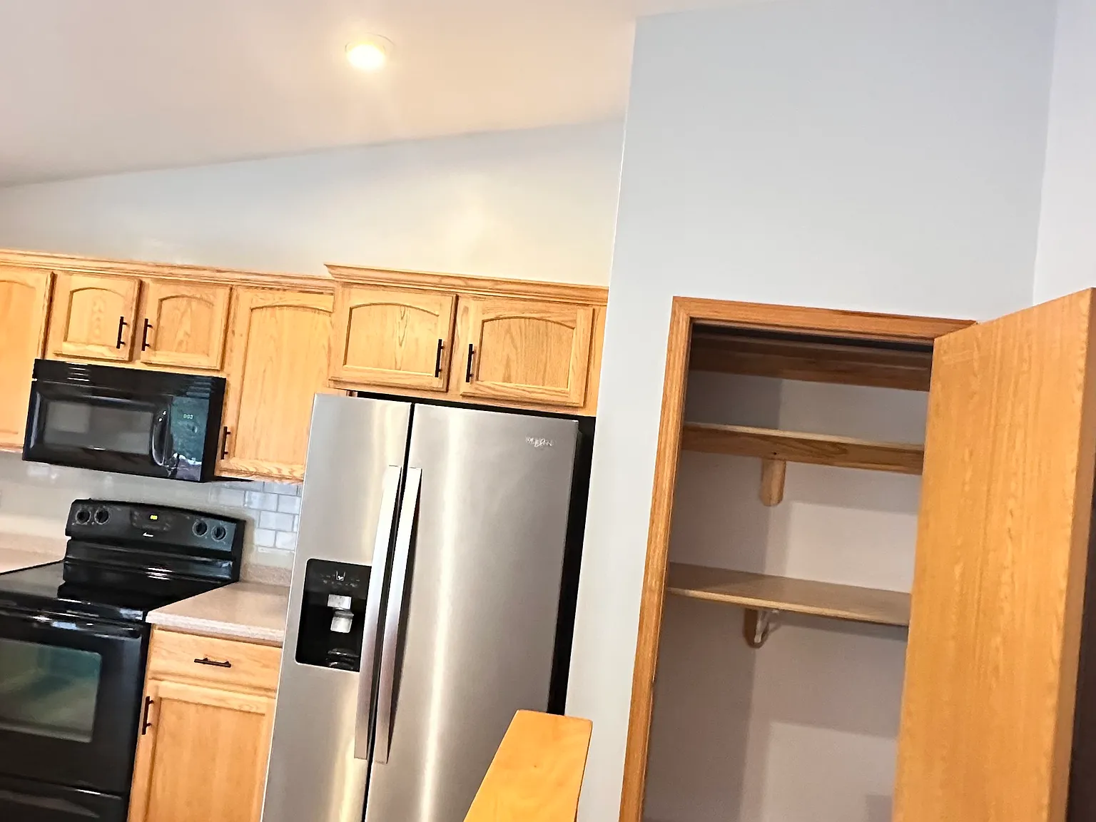 3 bed, 1520 sqft, $1,800 — Photo 2
