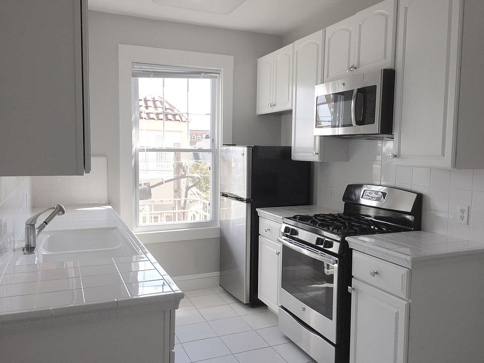 1st image of 290 Alhambra St APT 10