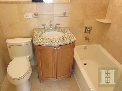5th image of 60 W 66th St APT 21I