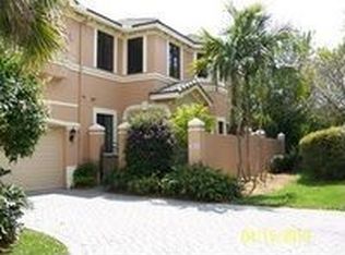 2613 Center Court Dr #2, Weston, FL 33332